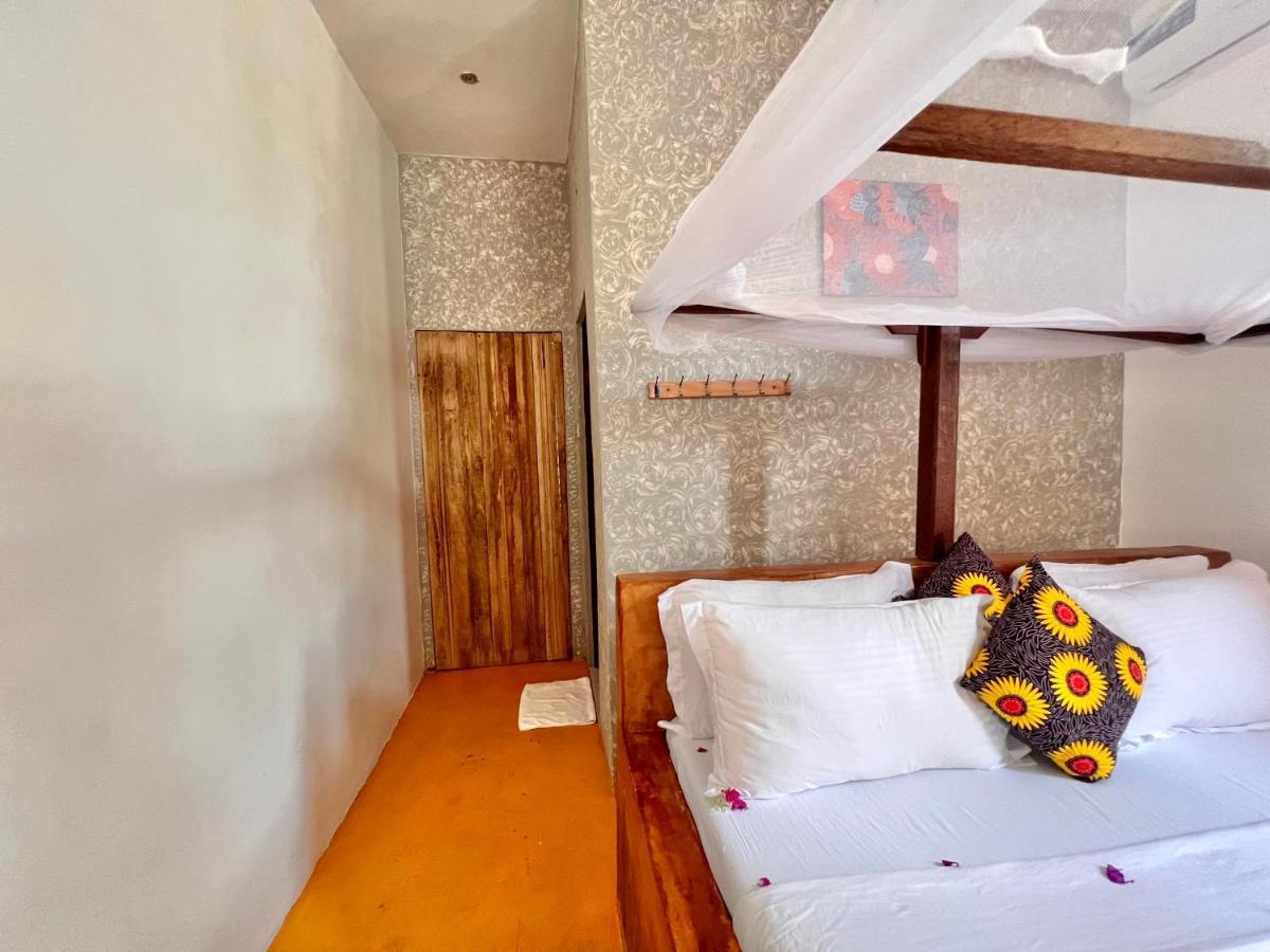مبيت وإفطار جامبياني Barabara House المظهر الخارجي الصورة