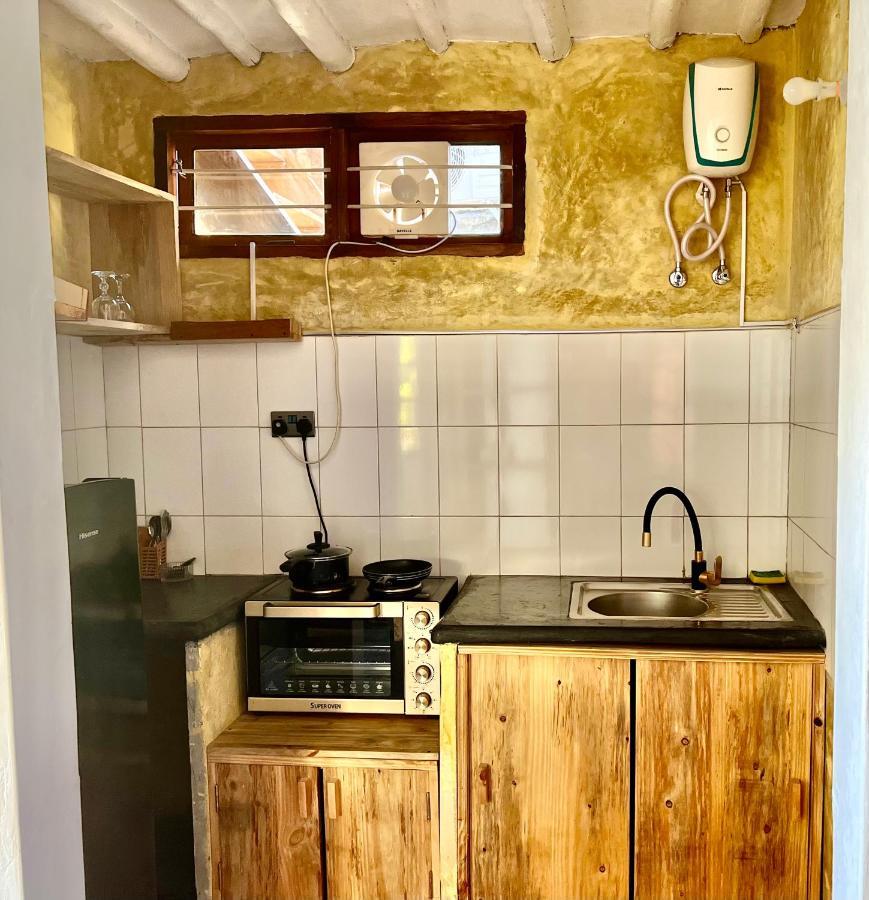 مبيت وإفطار جامبياني Barabara House المظهر الخارجي الصورة